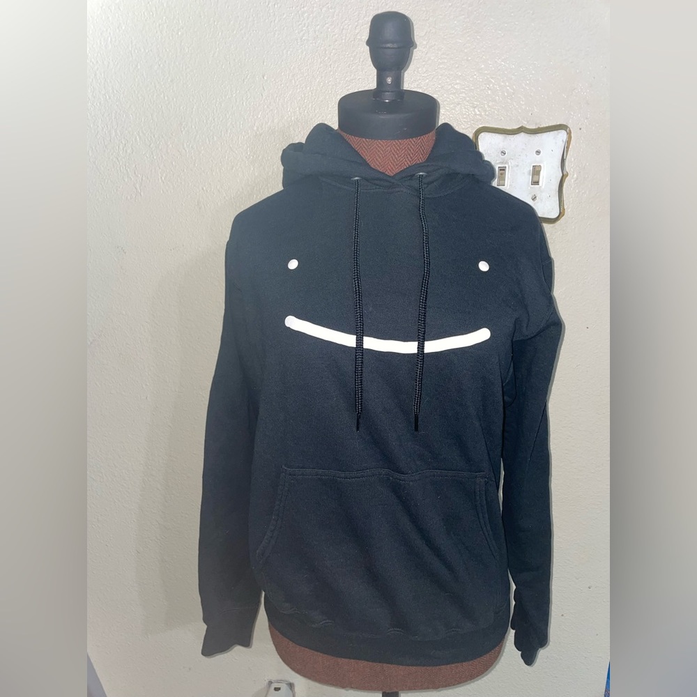 Size S You-tuber Dream Merch Black Smiley